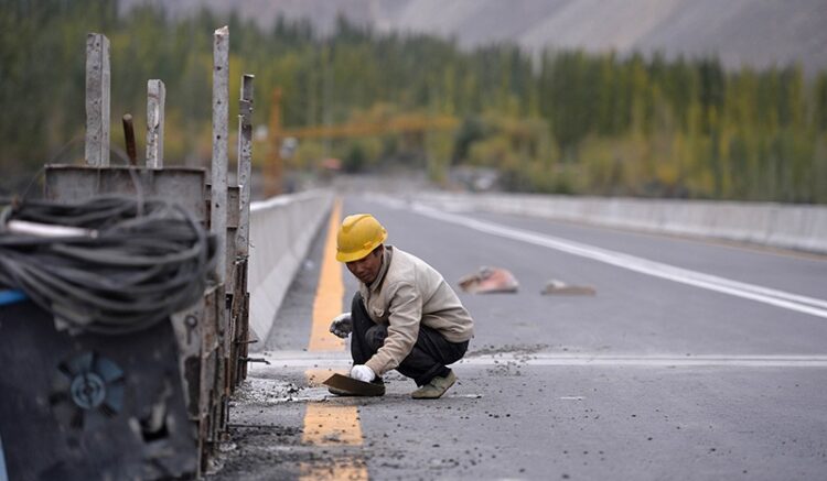 PAKISTAN-CHINA-ECONOMY-TRANSPORT